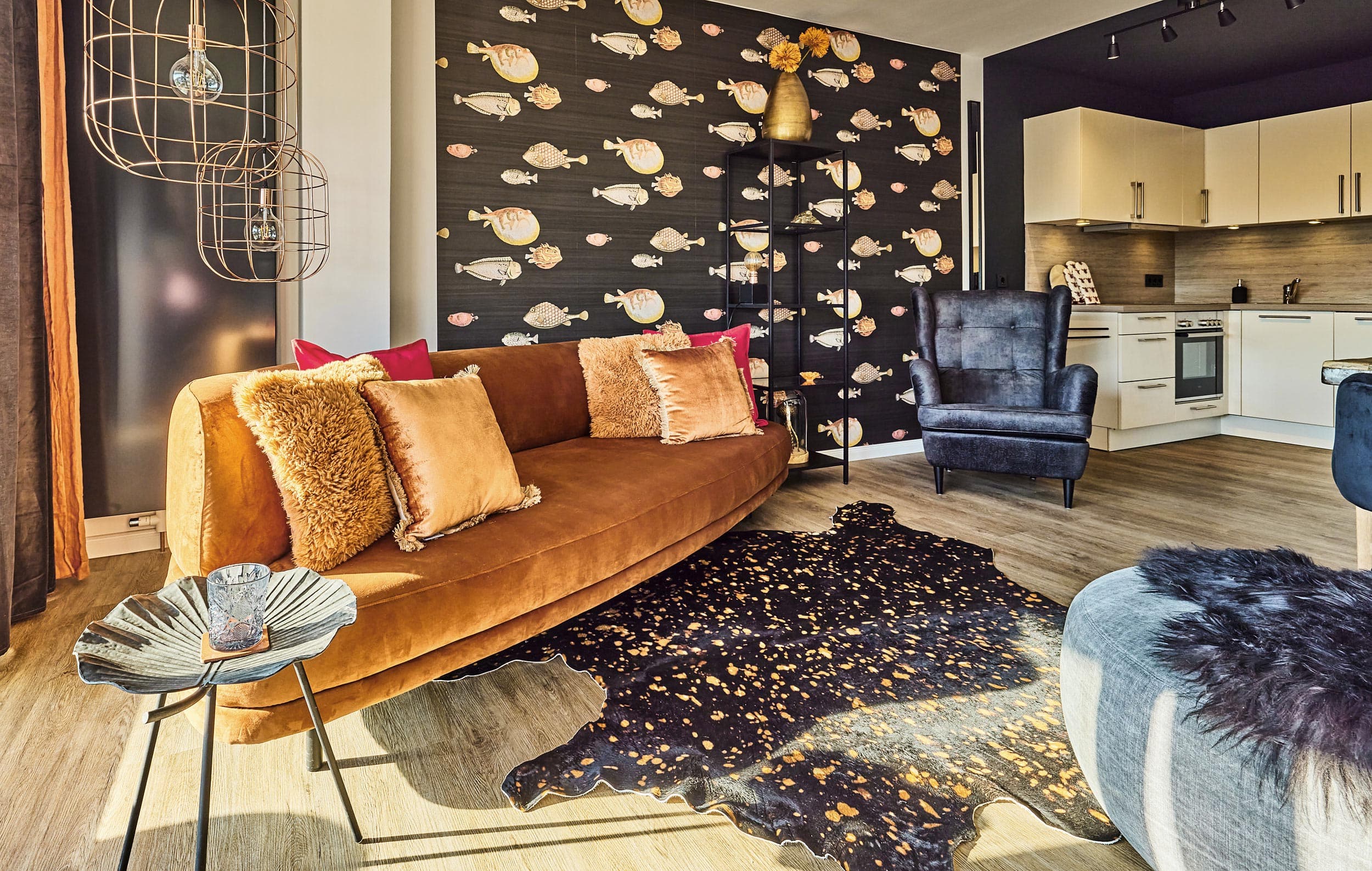 Großzügige Wohnküche sorgt für Gemütlichkeit in den Ferien, im Urlaub und man kann von überall in den Himmel schauen!